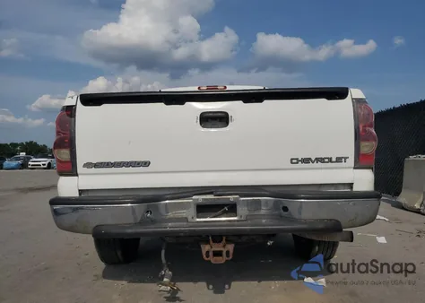 2005 Chevrolet Silverado C1500 из США, поврежденный, VIN 2GCEC19T051297489